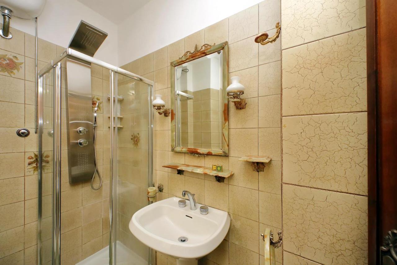 Luxury Domus Amadora Lägenhet Rom Exteriör bild